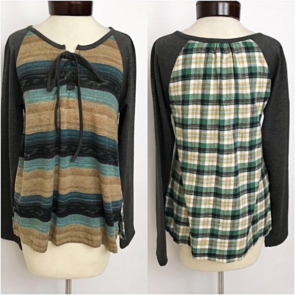 Adorable Plaid & Striped Tunic Top Small - Picture 6 of 8
